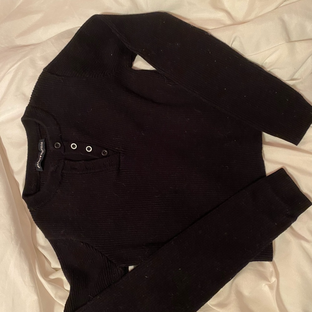 Black Long Sleeve Crop Top button up